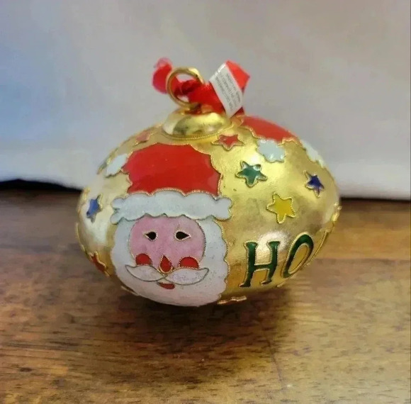 Santa Christmas Ornament - Picture 1 of 10